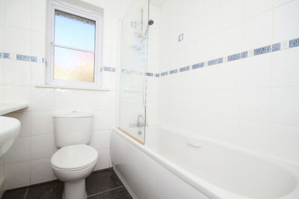 Shower Window Replacement in Nacogdoches